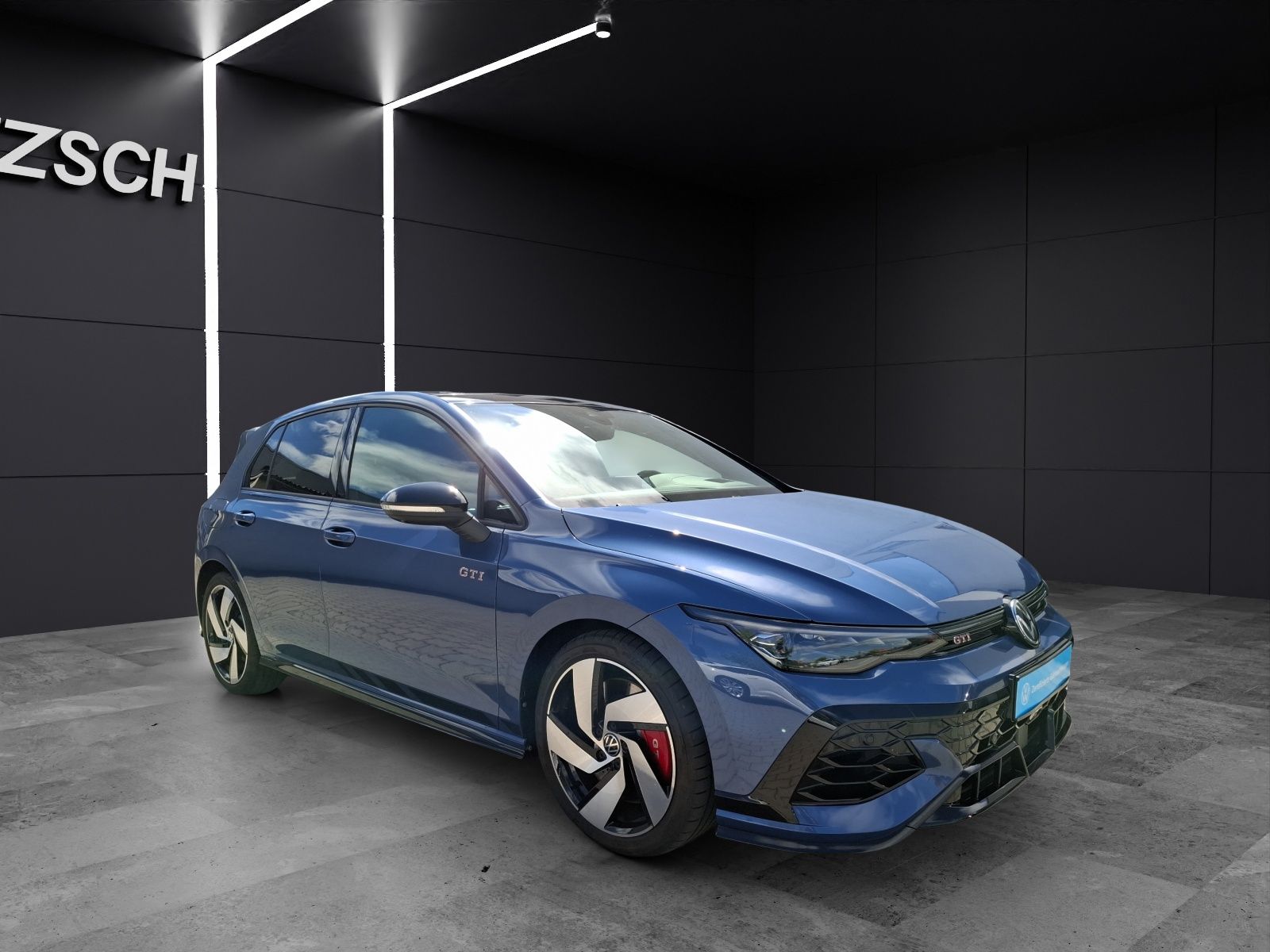 Fahrzeugabbildung Volkswagen Golf VIII GTI Clubsport DSG Matrix Navi AID Pano
