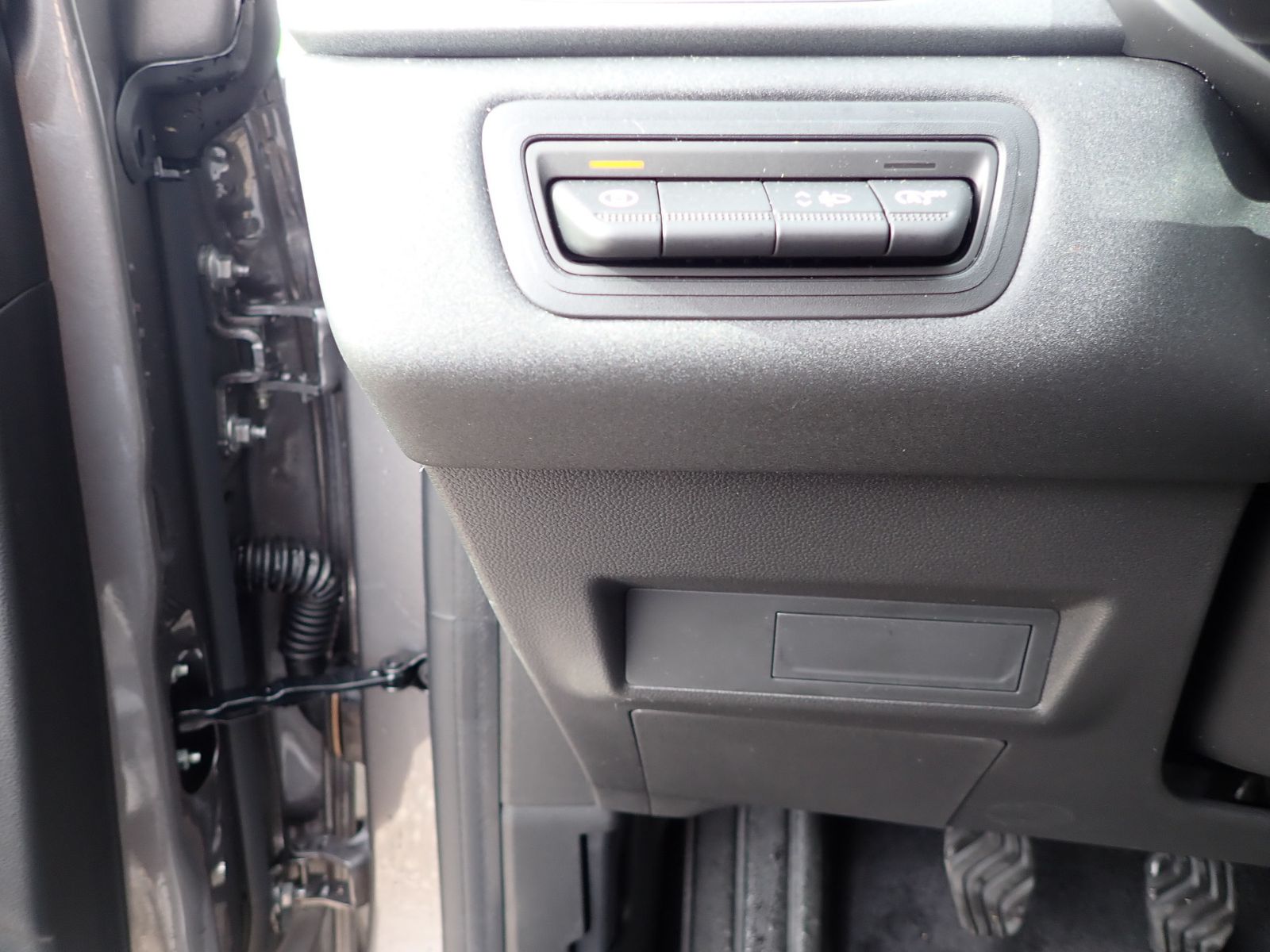 Fahrzeugabbildung Renault Captur Techno Mild Hybrid 140