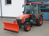 Kubota B3030H-C    mit Winterdienstausrüstung - Kubota Winterdienst
