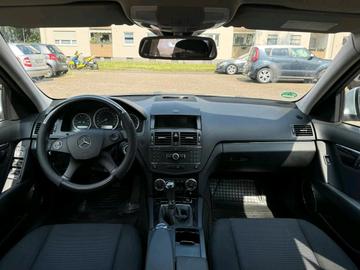 صورة 9 لـ 2008 Mercedes-BENZ C 180