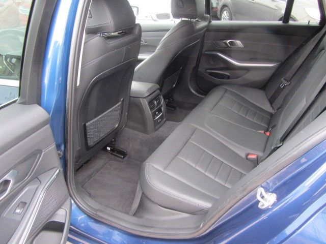 BMW 320d Touring Luxury Line Automatik foto 10