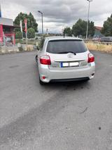 Toyota Auris 1.6 E15UT(A) - Toyota Gebrauchtwagen in Ratingen