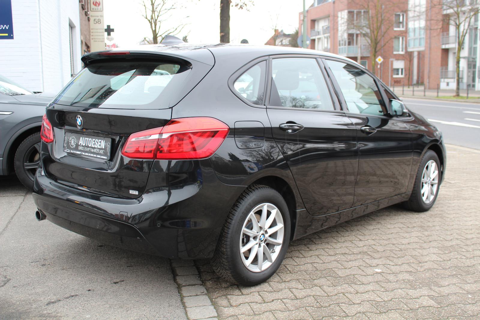 BMW 218 Active Tourer+KLimaautomatik + 1.Hand