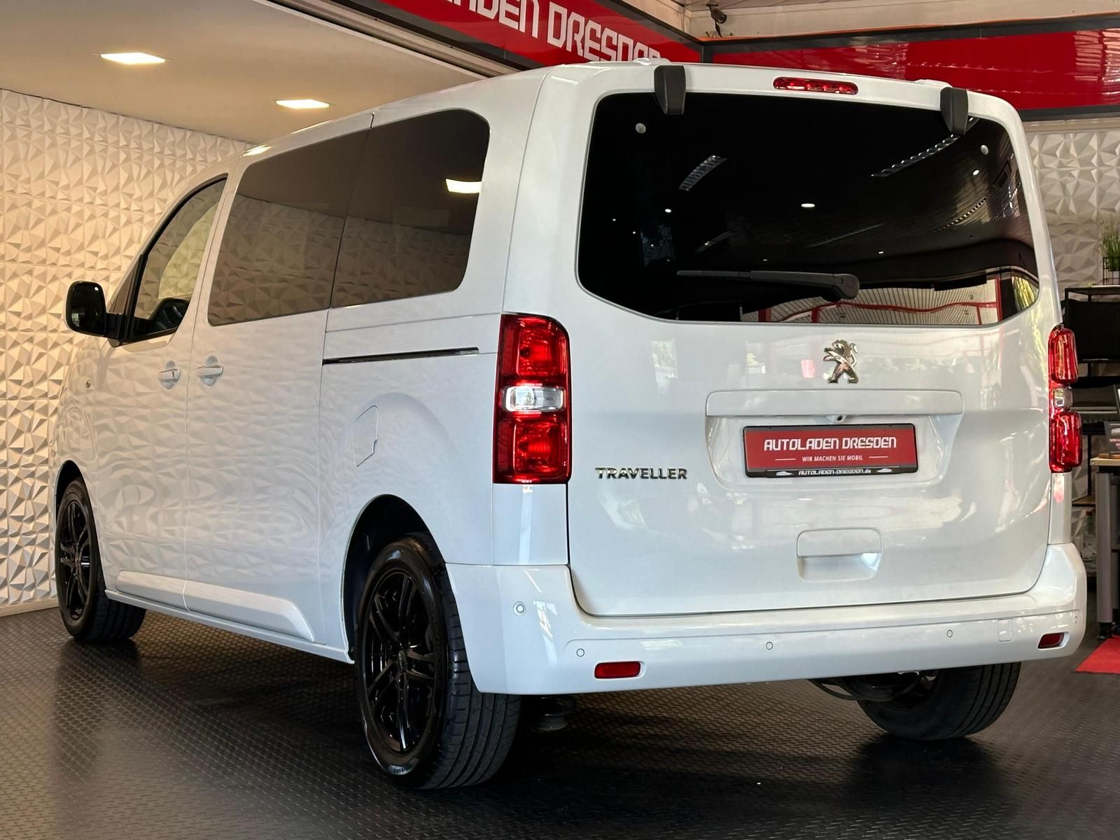 PEUGEOT Traveller 2.0BHDI Allure L2 *PAN#HUD#SHZ#ACC#XEN - Image 5