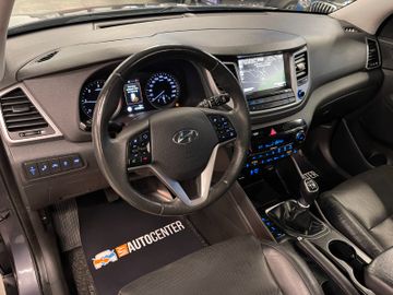 Hyundai Tucson Premium 4WD *AHK*KAMERA*NAVI*PANO*LEDER*