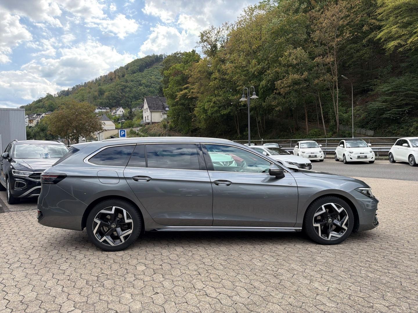 Volkswagen Passat 2.0 TDI DSG R-line Matrix ACC Kam, миниатюра 4