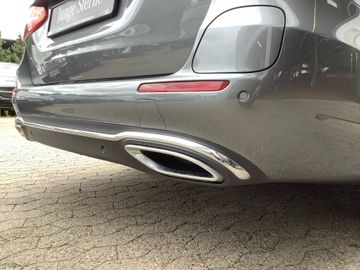 Mercedes E 300 - 12