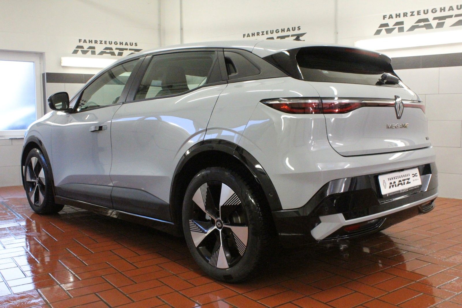 Fahrzeugabbildung Renault Megane E-Tech Equilibre Boost charge