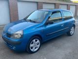 Renault Clio 1.2 16V Authentique*AUTOMATIK*SCHIEBEDACH* - Renault aus 2002: Authentique