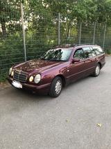 Mercedes-Benz E 230 T CLASSIC bald H Kennzeichen  - Mercedes-Benz E 230: Kombi