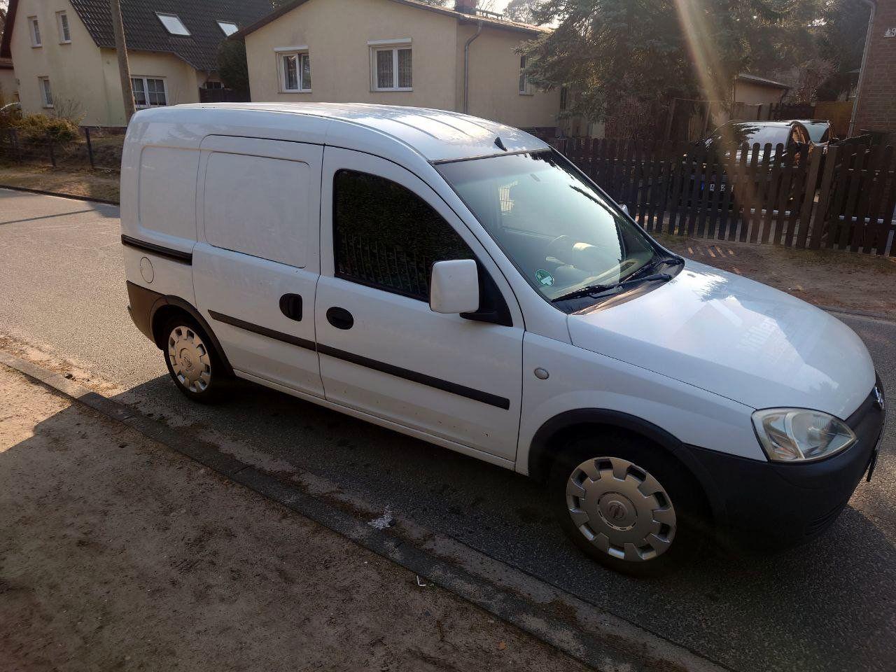 Opel Combo 2009 — engine 94 HP (69kW)