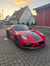 Porsche 911 (992) Carrera S PDK | Sport | PCCB - rote Porsche 992