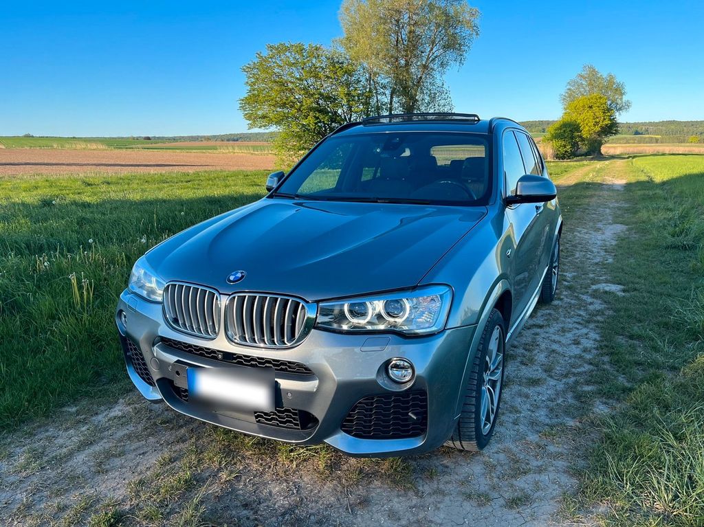 Image of BMW 330
