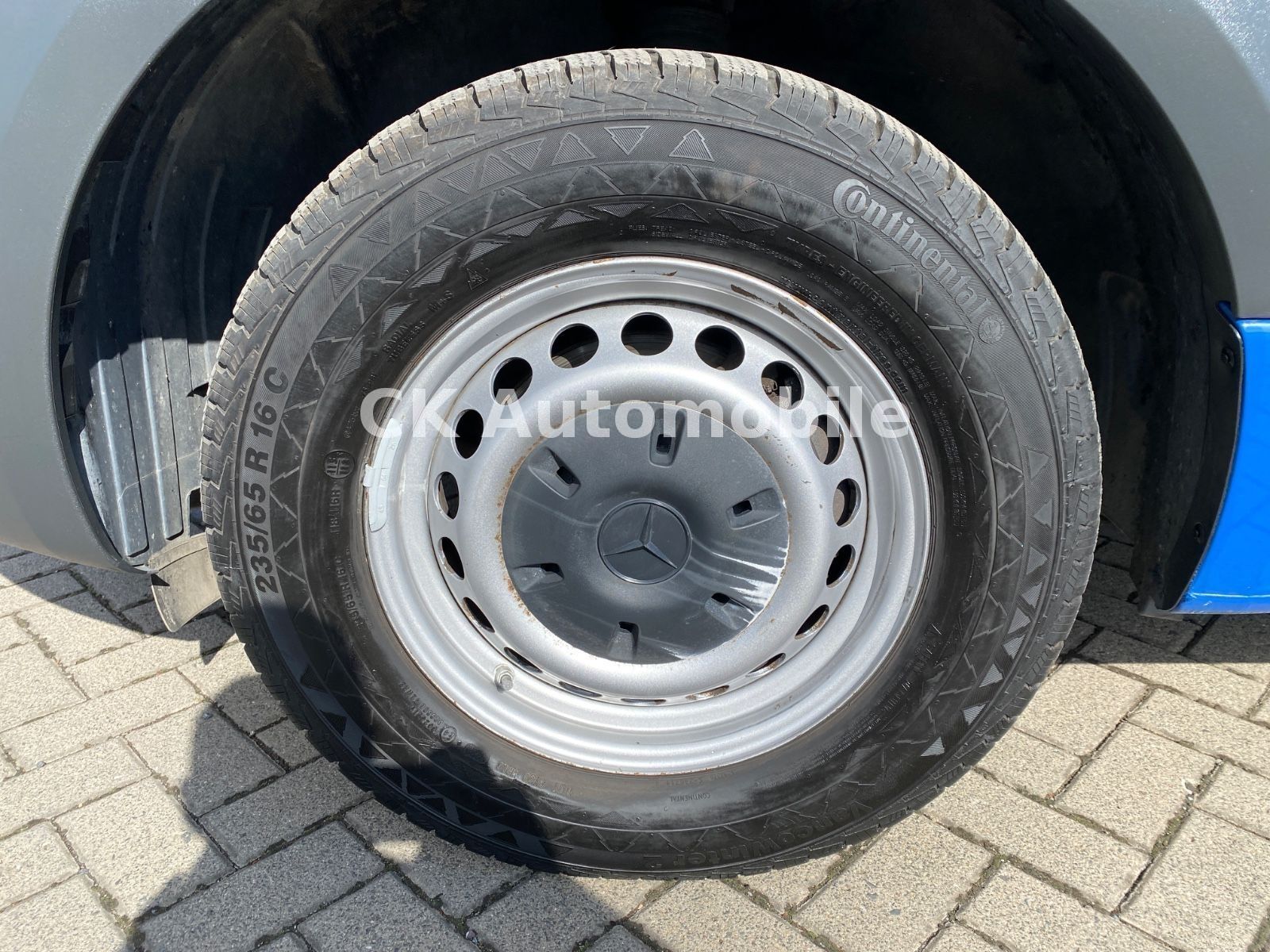 Fahrzeugabbildung Mercedes-Benz Sprinter III Tourer 214 RWD L2 /9 Sitze/Klima