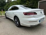 Volkswagen Arteon 2.0 TDI SCR 176kW DSG 4MOTION Eleganc... - Volkswagen Arteon mit Diesel-Antrieb: Panorama-Dach, Limousine