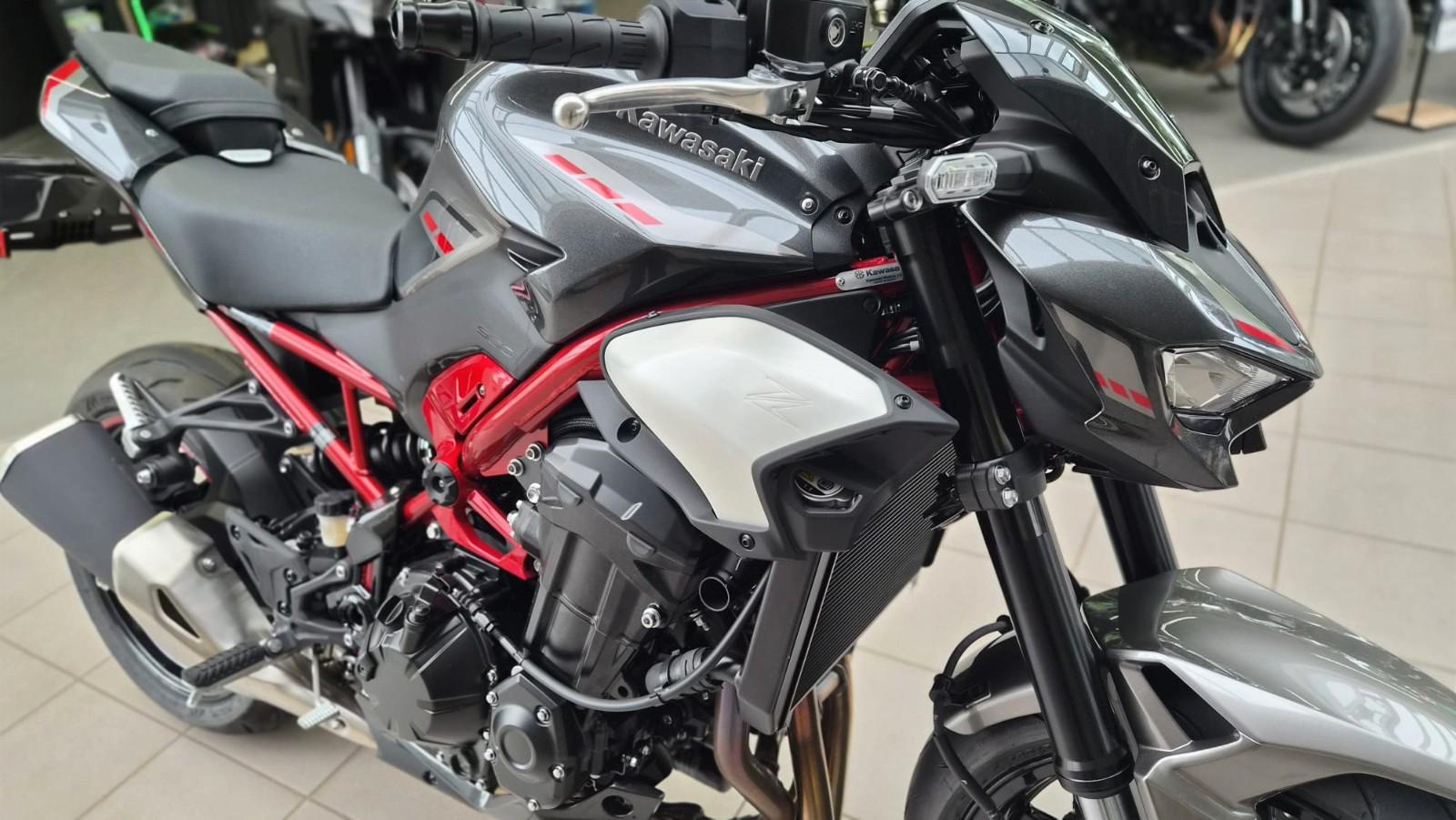 Kawasaki Z900