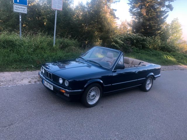 BMW E30  325 i Cabrio TüV neu