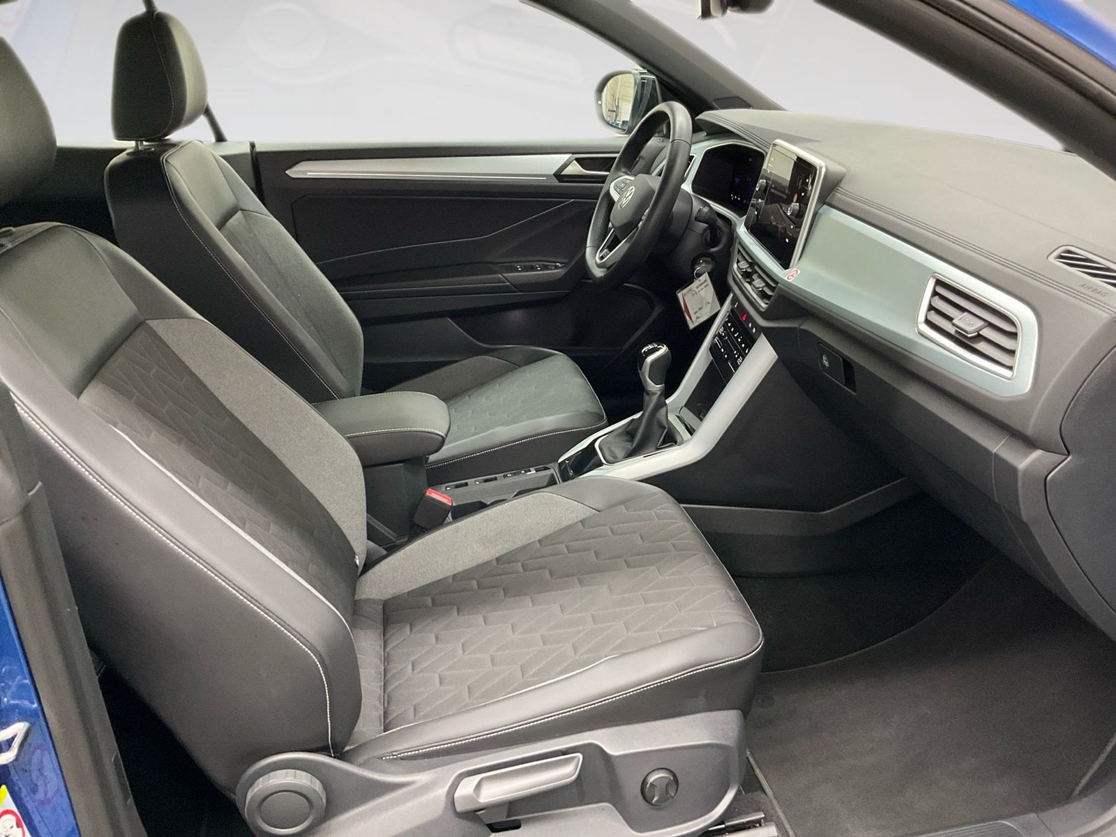 Volkswagen T-Roc - Bild 9