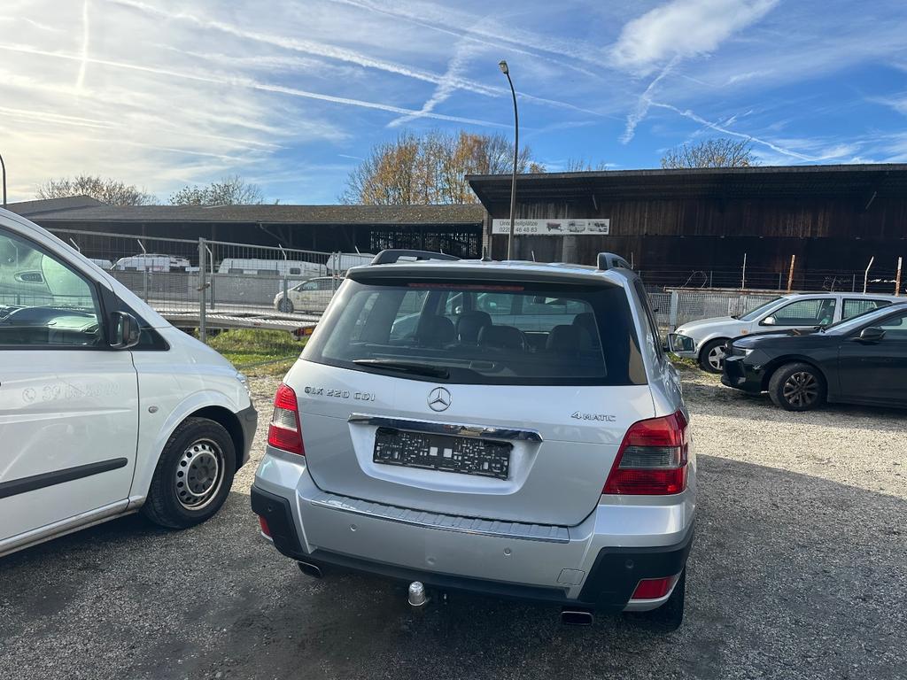 Mercedes-Benz GLK 220