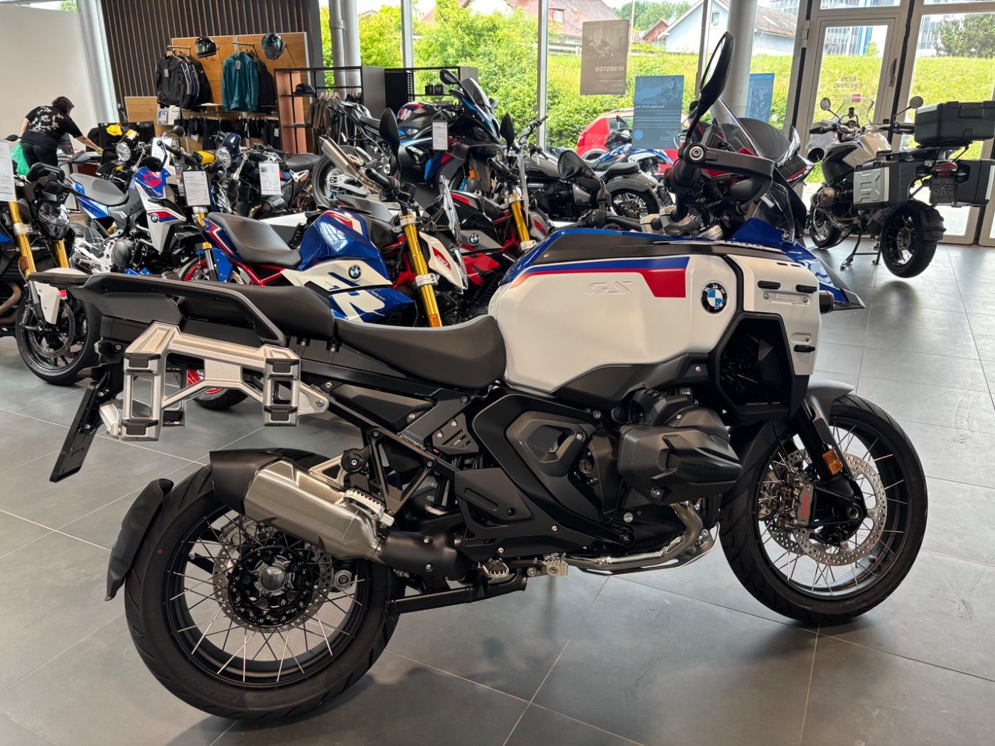 Fahrzeugabbildung BMW R 1300 GS Adventure Trophy 3 Pakete ASA