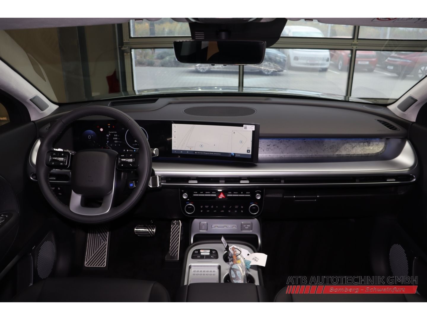 Fahrzeugabbildung Hyundai IONIQ 9 7-Sitzer MY26 110 kWh 307 PS 4WD UNIQ