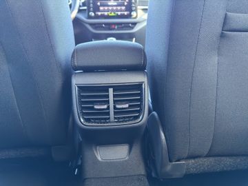 Skoda Fabia IV 1.0 Tour *2xPDC*CAM*DAB*LED*LHZ*SHZ*TEL