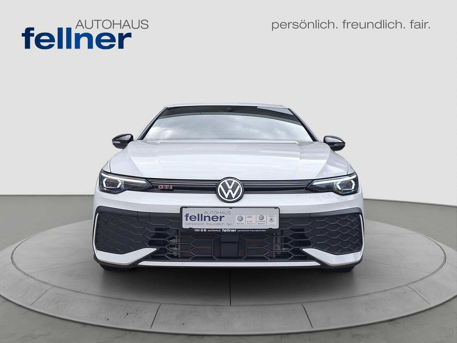 Volkswagen Golf GTI 2,0 TSI DSG BLACK LEDER IQ NAVI ACC 19"