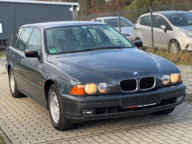 BMW 523i E39 Touring Klimaautomatik 1.Hand PDC AHK