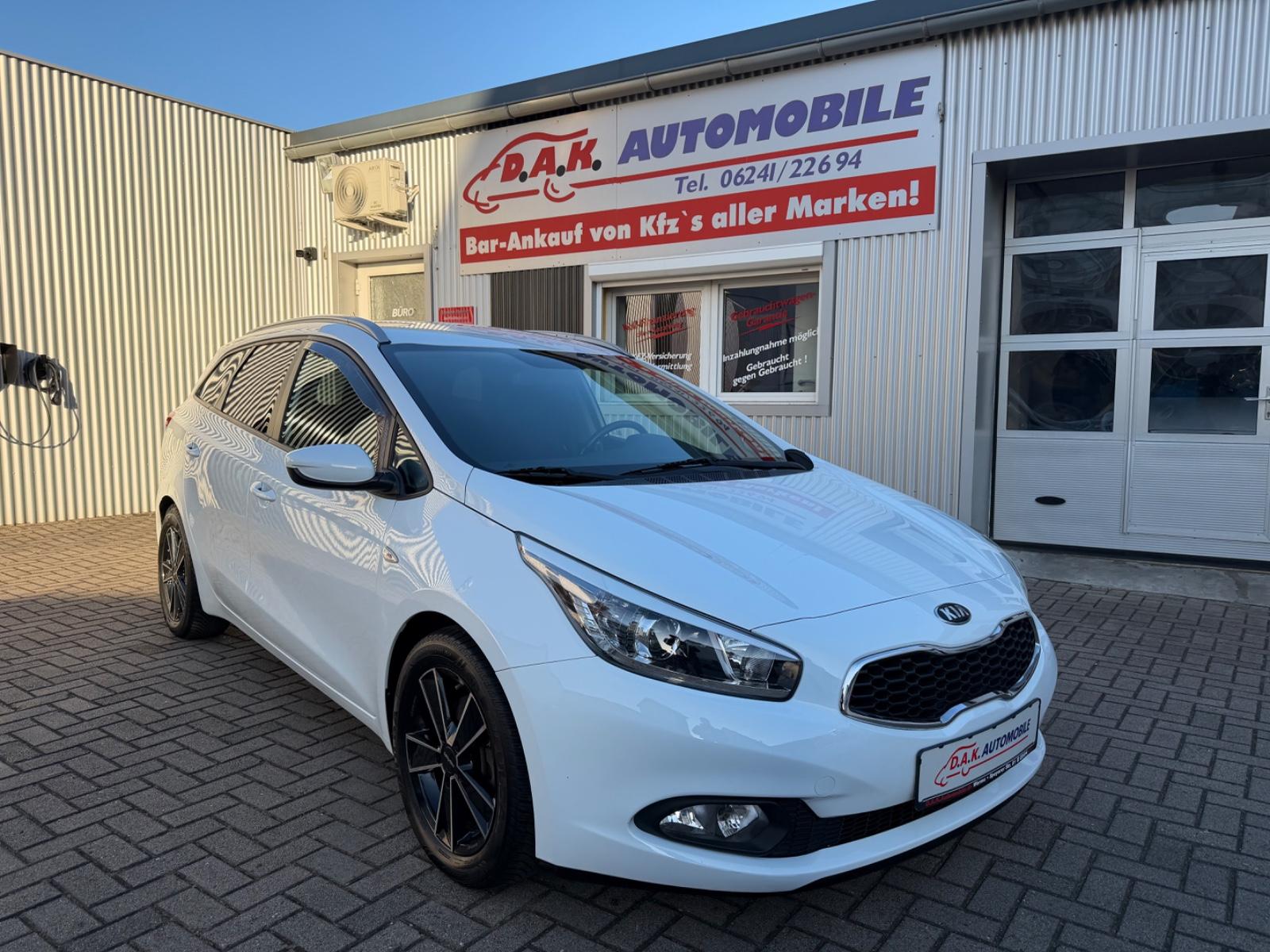 Kia cee'd Sportswagon 2.Hand+118TKM+SHZ+PDC