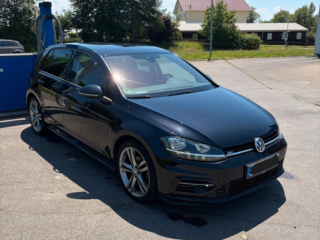 Image of Volkswagen Golf