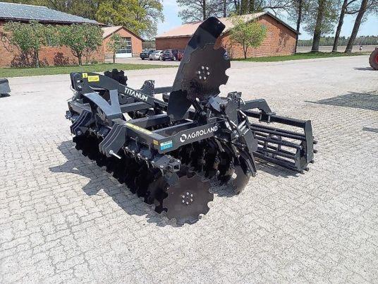 Andere Titanum Std 300