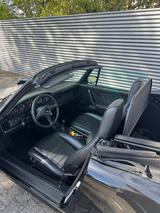Porsche 911 Carrera 2 - schwarze Porsche 964