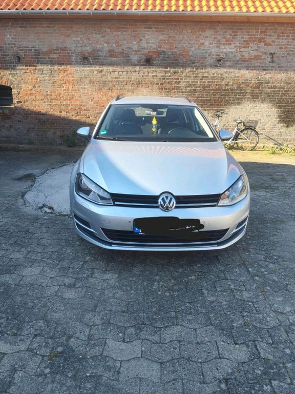 Image of Volkswagen Golf