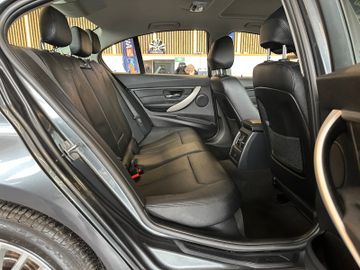 BMW 320 d Limousine *2. Hand*Klima*SHZ*Navi*DAB*HUD*