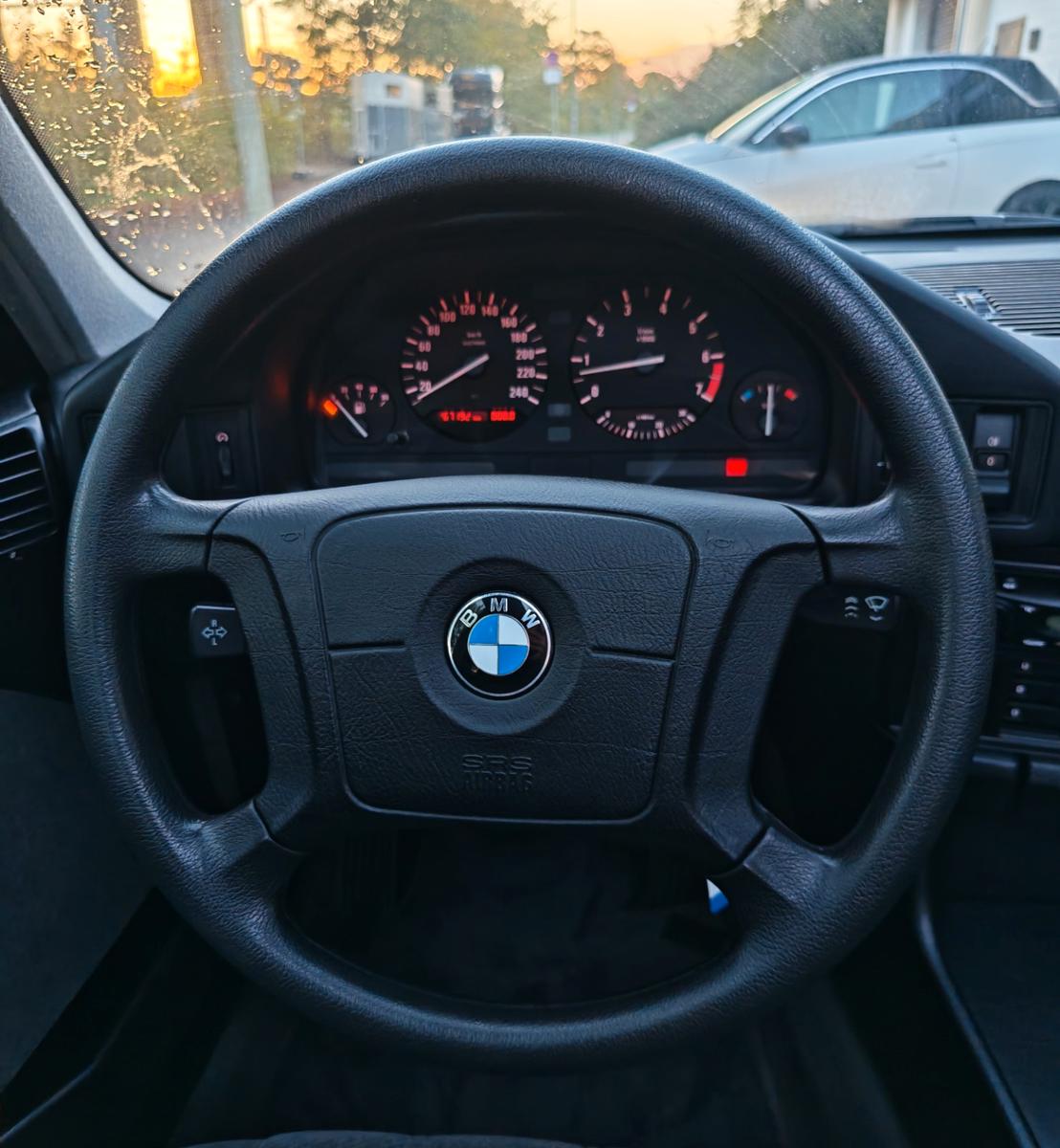 BMW 520I - E34 - 150 CV - BVM