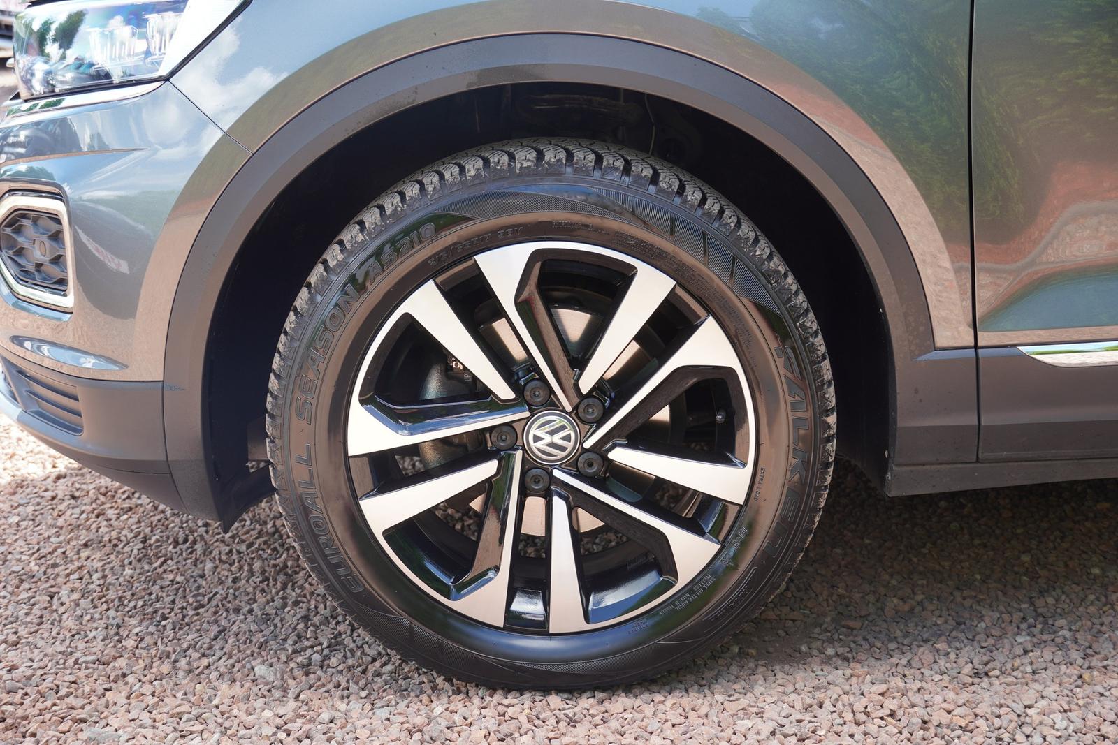 Volkswagen T-Roc 1.5 TSI LED Navi Standheizung PDC AHK, миниатюра 29
