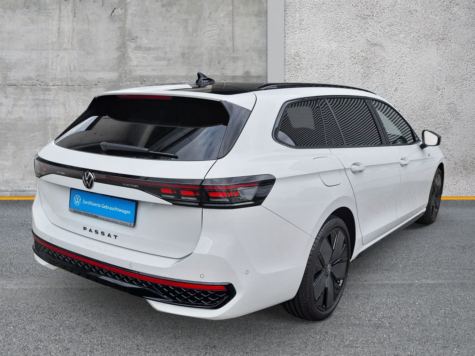 Volkswagen Passat Variant 1.5 eHybrid R Line AHK HuD MATRIX foto 3