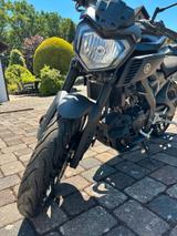Yamaha MT 125 Schwarz, TOP, nur 6.791 km, tiefergelegt