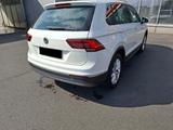 Volkswagen Tiguan 2.0 TSI 179PS DSG BMT 4MOTION Highline - Volkswagen: 17