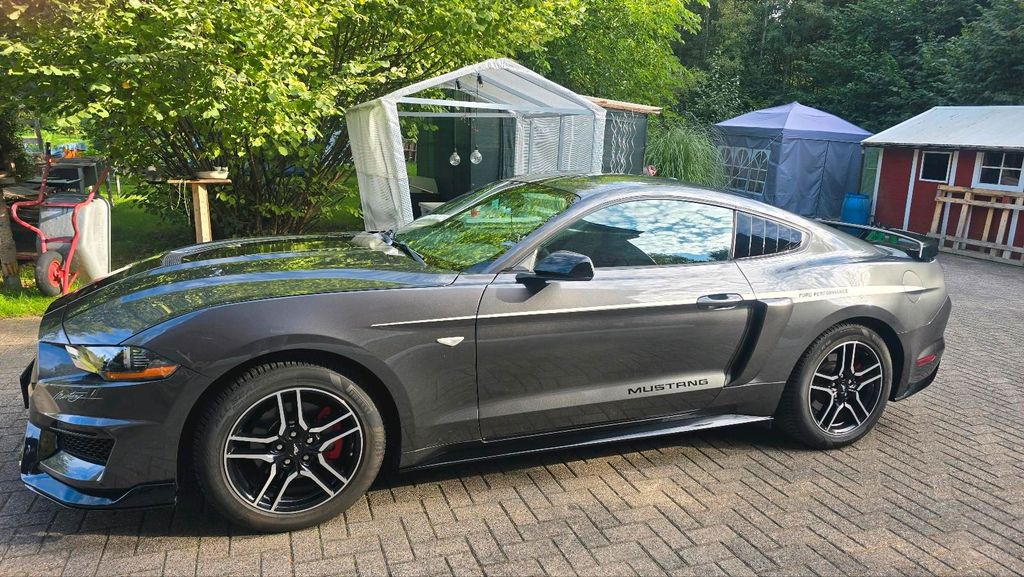 Image of Ford Mustang