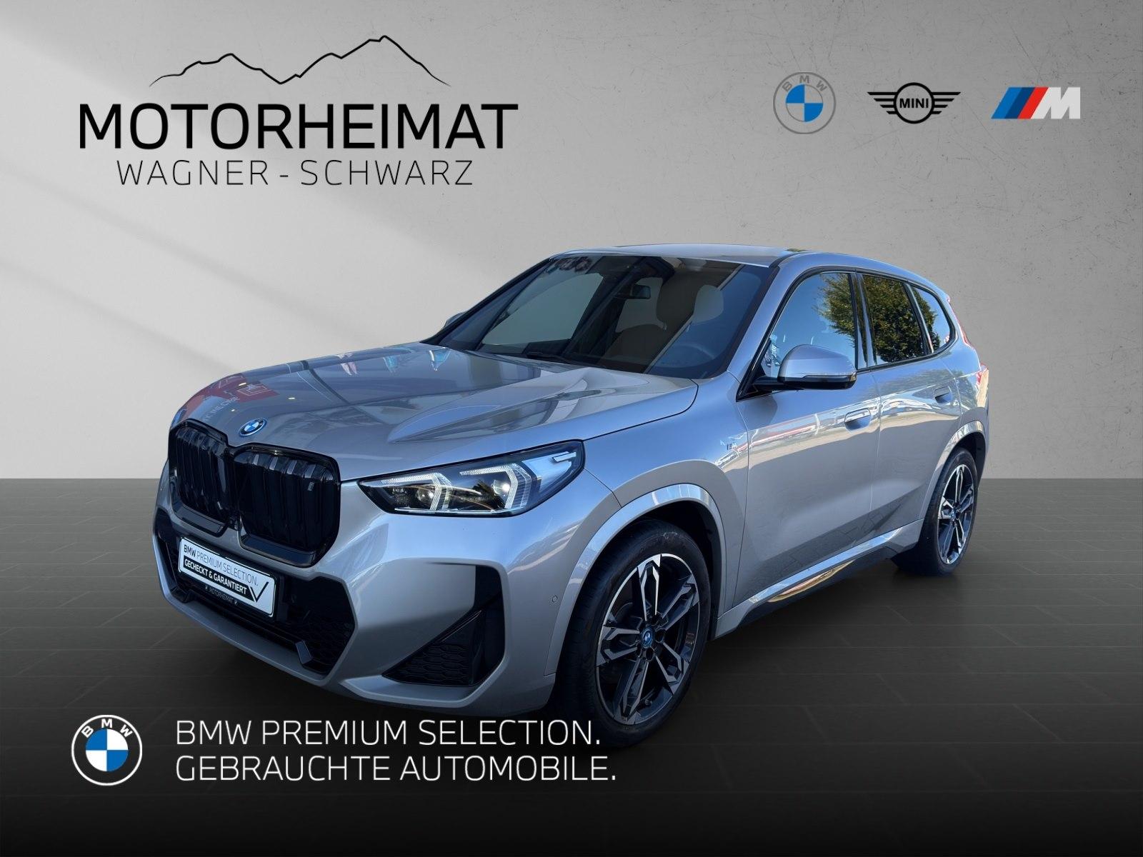 BMW iX1