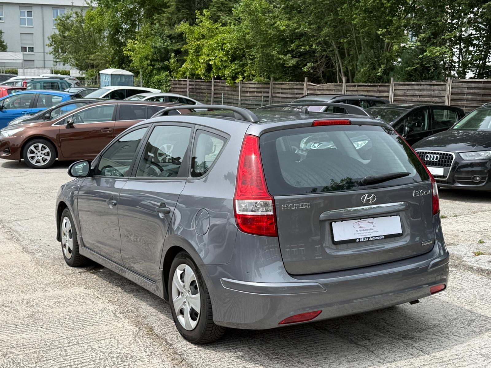 Hyundai i30 2012 — photo 7