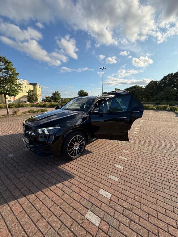 Image of Mercedes-Benz GLE 400