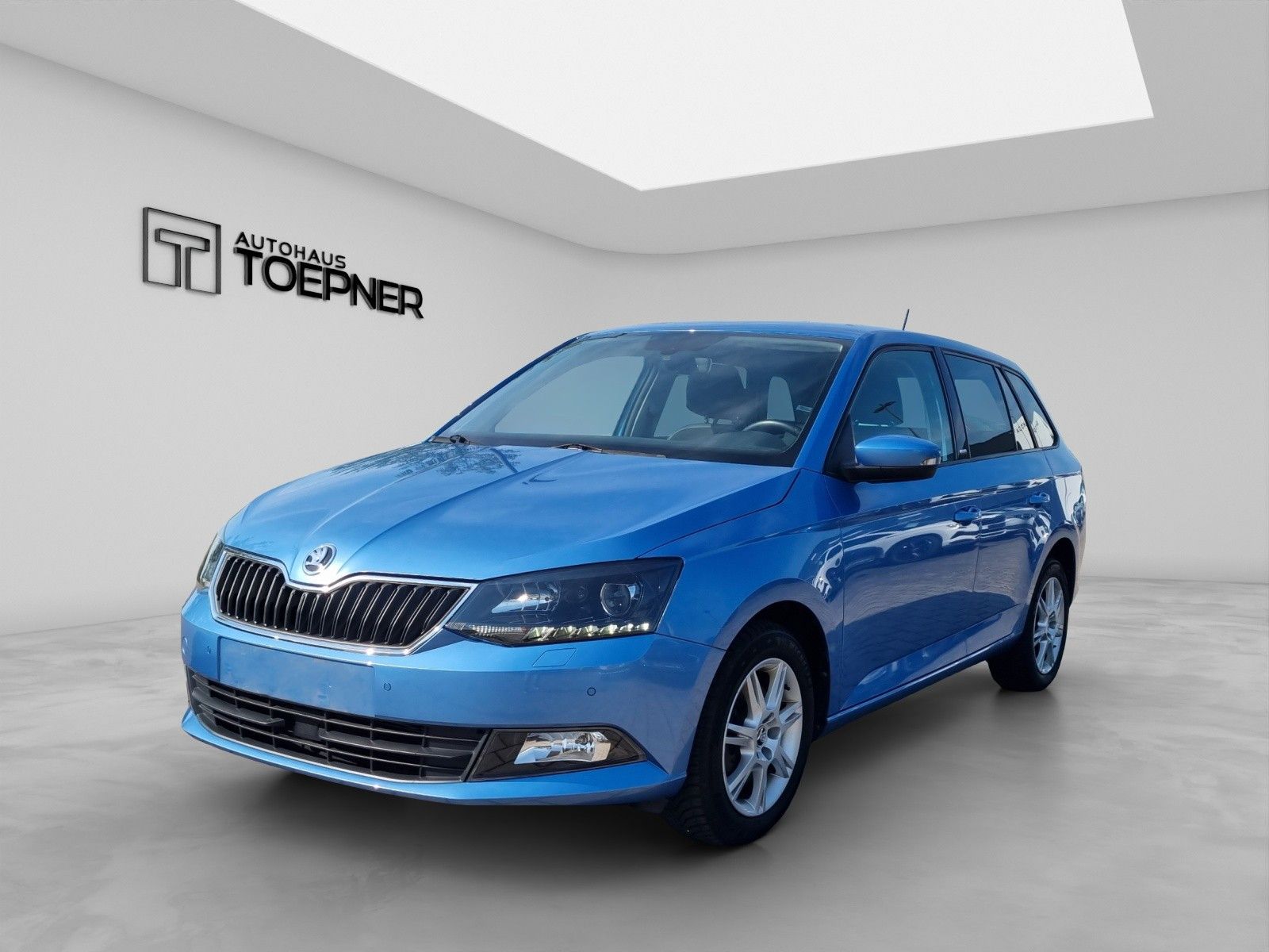 Fahrzeugabbildung SKODA Fabia Combi Joy 1,2 TSI DSG Navi GRA PDC