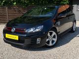 Volkswagen Golf VI GTI Bi-Xenon Dynaudio DCC PDC vo+hi - aus 2009: GTI