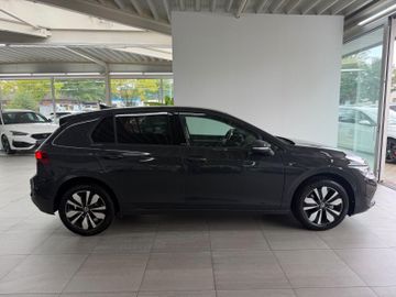 Volkswagen Golf - 11