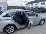 Hyundai i40 cw 1.6 GDI Comfort Comfort - Hyundai i40 mit Benzin-Antrieb: Kombi, 1.6