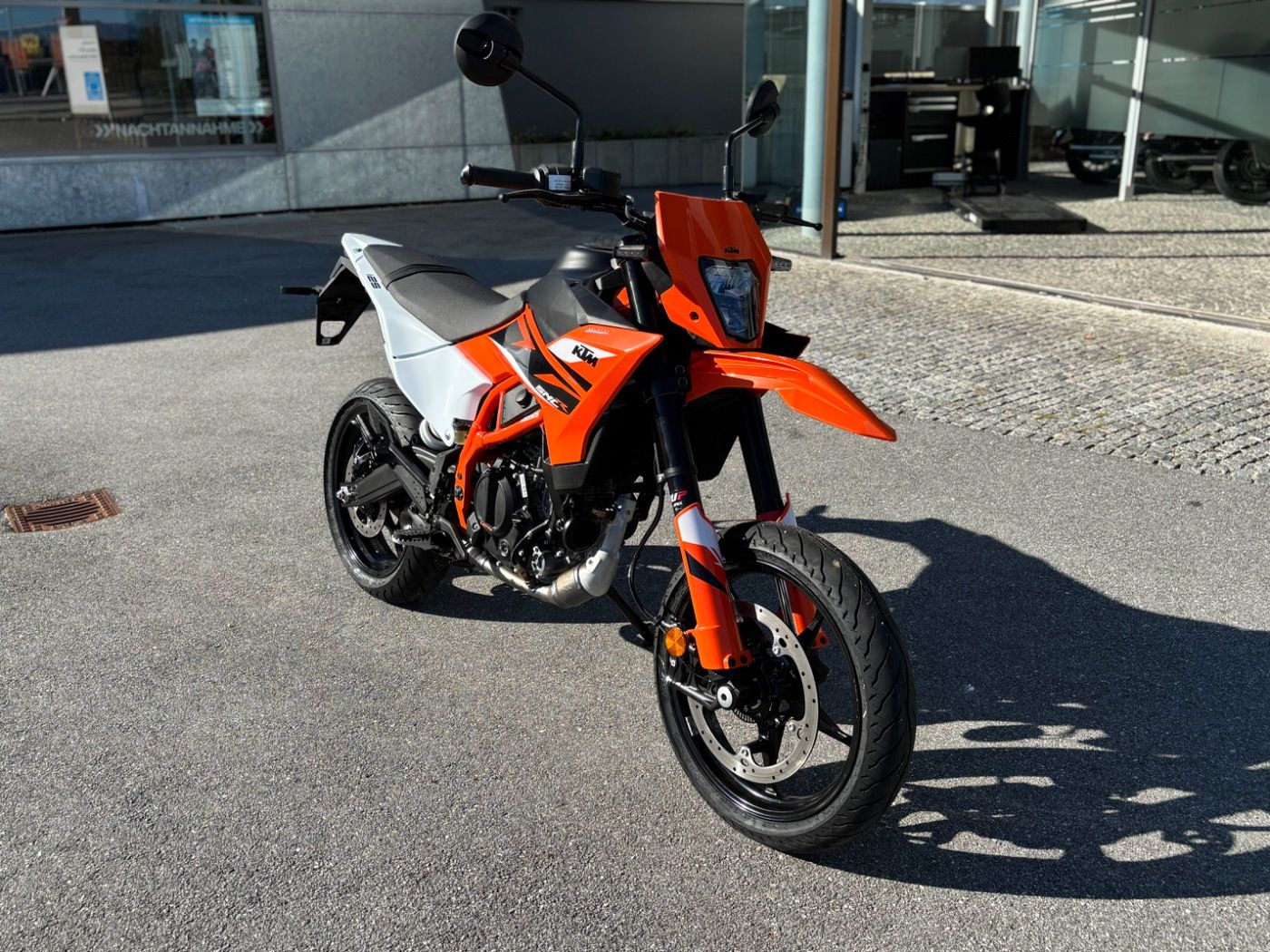 Fahrzeugabbildung KTM 125 SMC R 2025