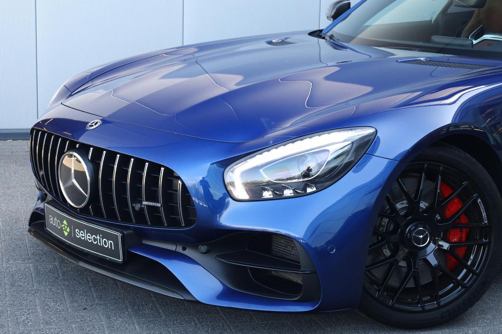 Mercedes-Benz AMG GT 4.0 S / Burmester / Panorama / Carbon / P