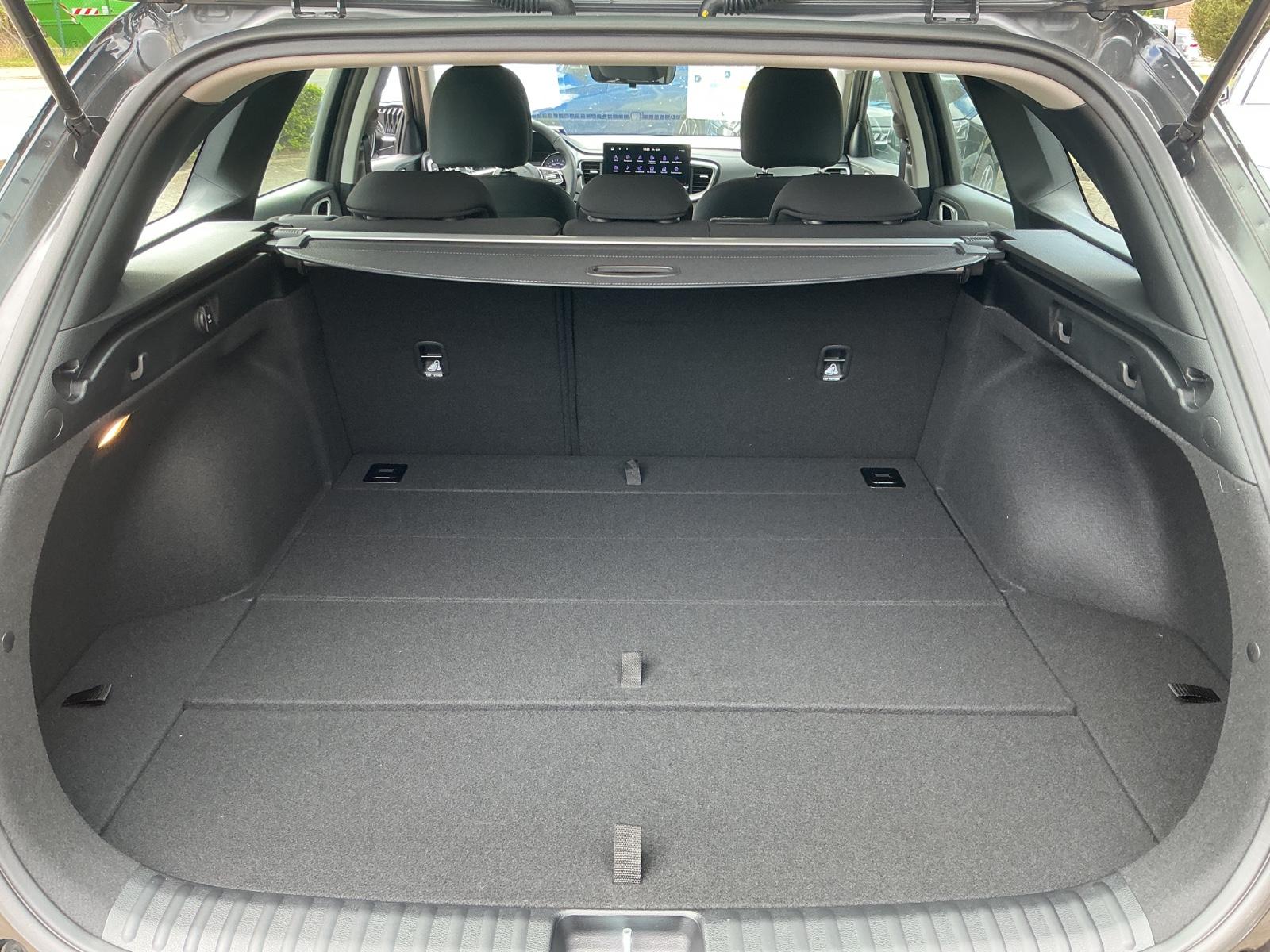Kia cee'd Sportswagon 1.5 T-GDI DCT *NAVI,RFK,SHZ*